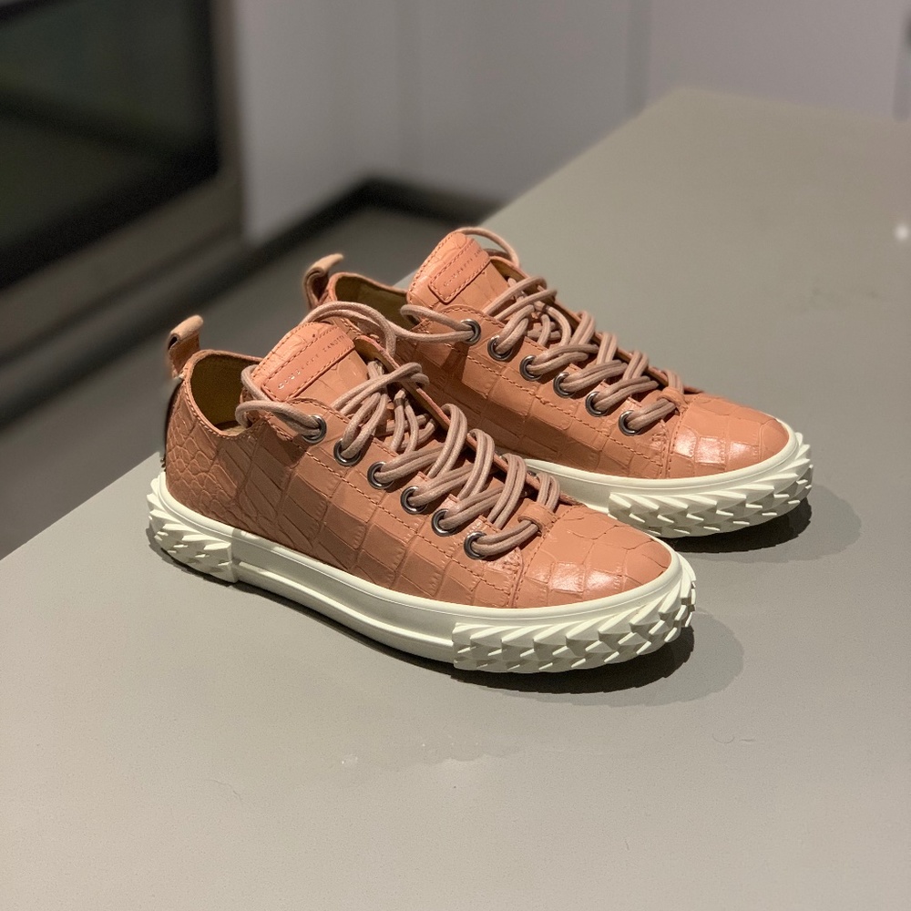 GIUSEPPE ZANOTTI